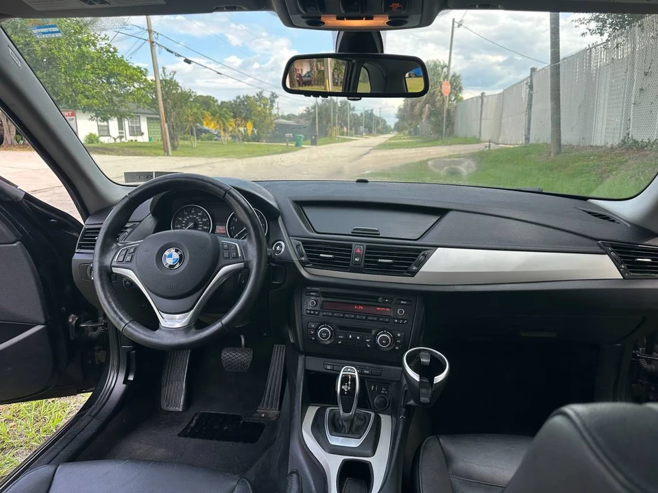 2014 BMW E84 X1 - Image 10 of 14