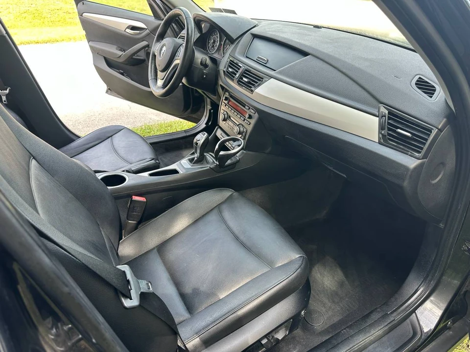 2014 BMW E84 X1 - Image 9 of 14