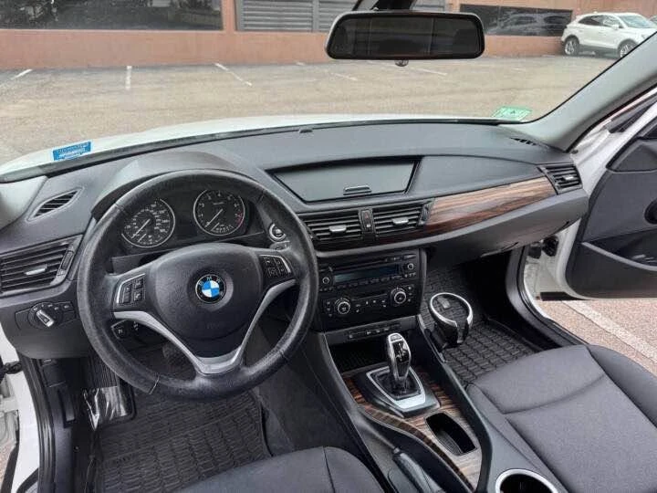 2014 BMW E84 X1 - Image 9 of 12