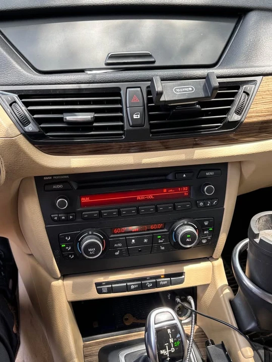 2014 BMW E84 X1 - Image 17 of 20