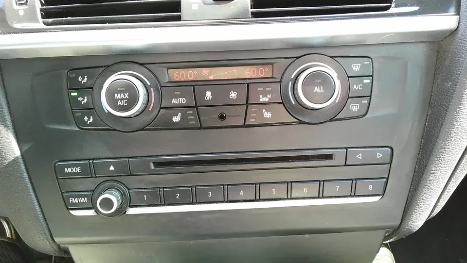 2014 BMW F25 X3 - Image 11 of 20