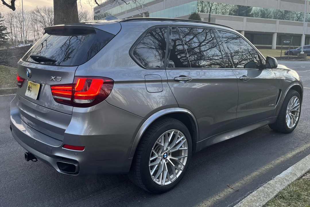 2014 BMW F15 X5 xDrive50i & M50d - Image 4 of 31