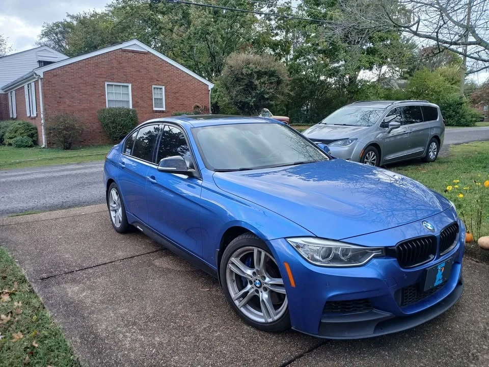 2014 BMW XM - Image 2 of 4