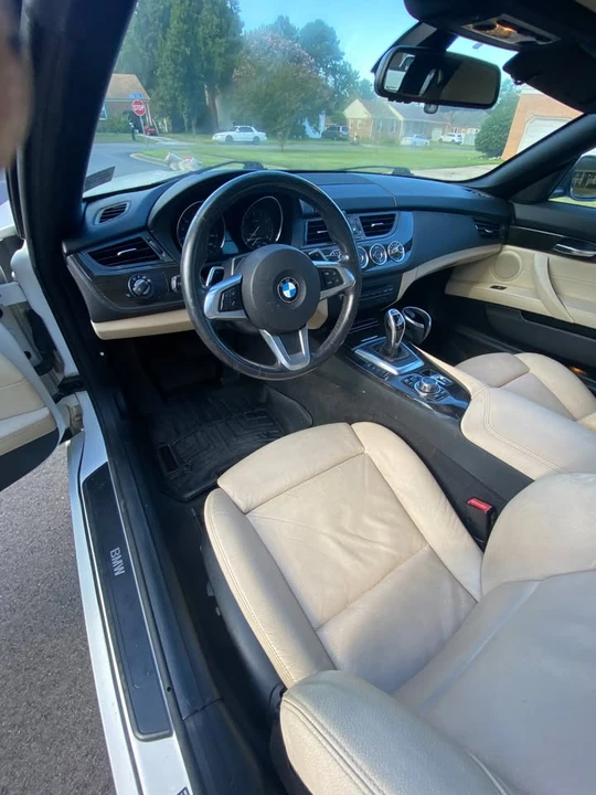 2014 BMW E89 Z4 Roadster - Image 13 of 14