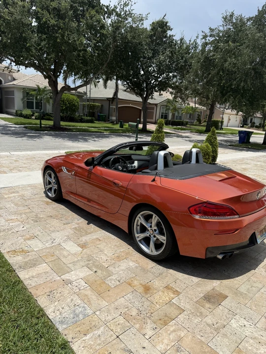 2014 BMW E89 Z4 Roadster - Image 2 of 31