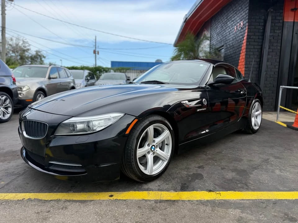 2014 BMW E89 Z4 Roadster - Image 2 of 10