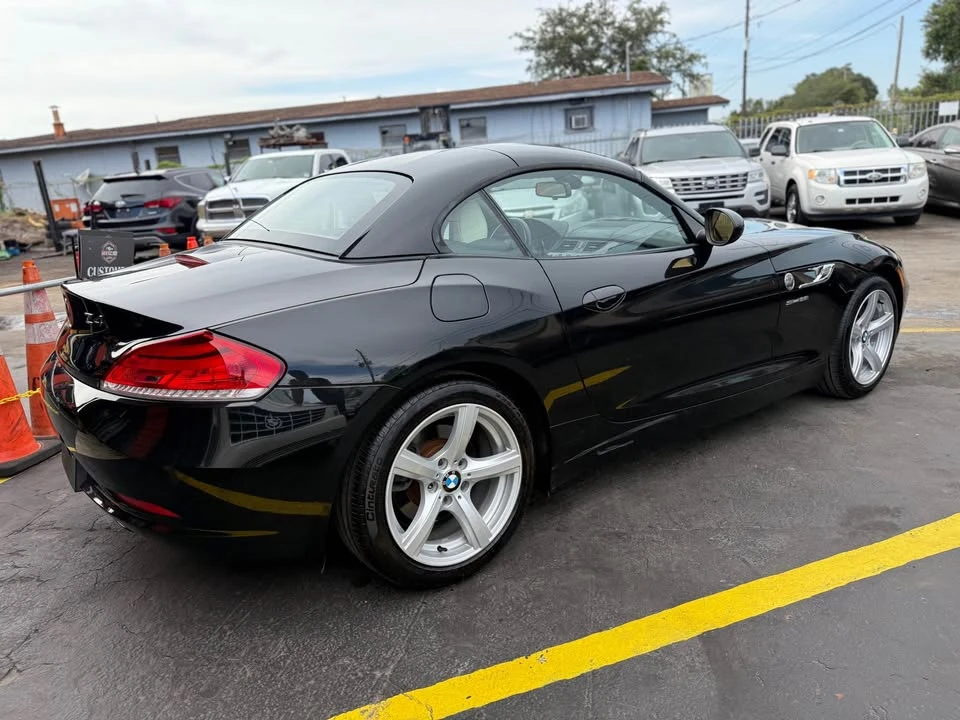 2014 BMW E89 Z4 Roadster - Image 4 of 10
