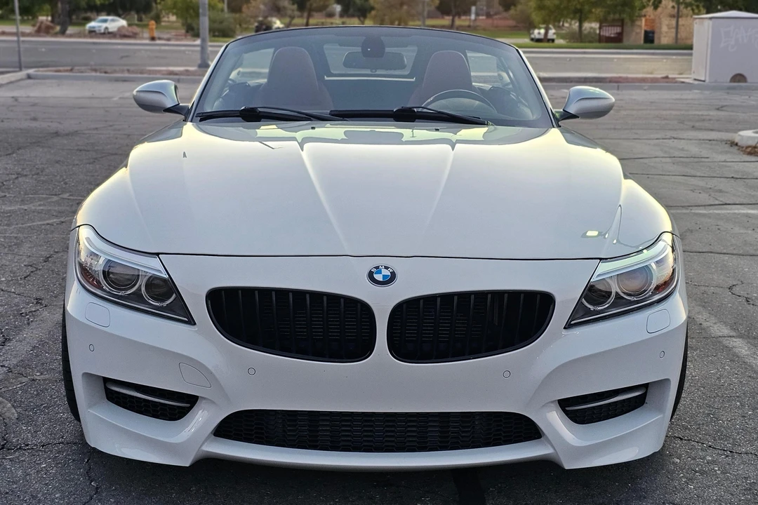 2014 BMW E89 Z4 Roadster - Image 2 of 31