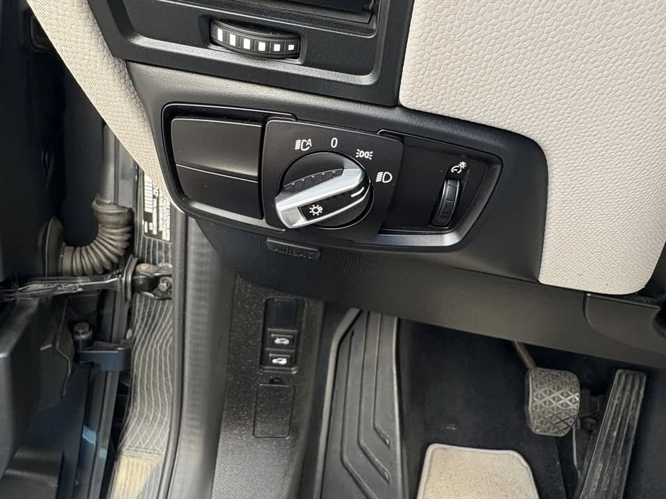 2014 BMW i3 - Image 19 of 20