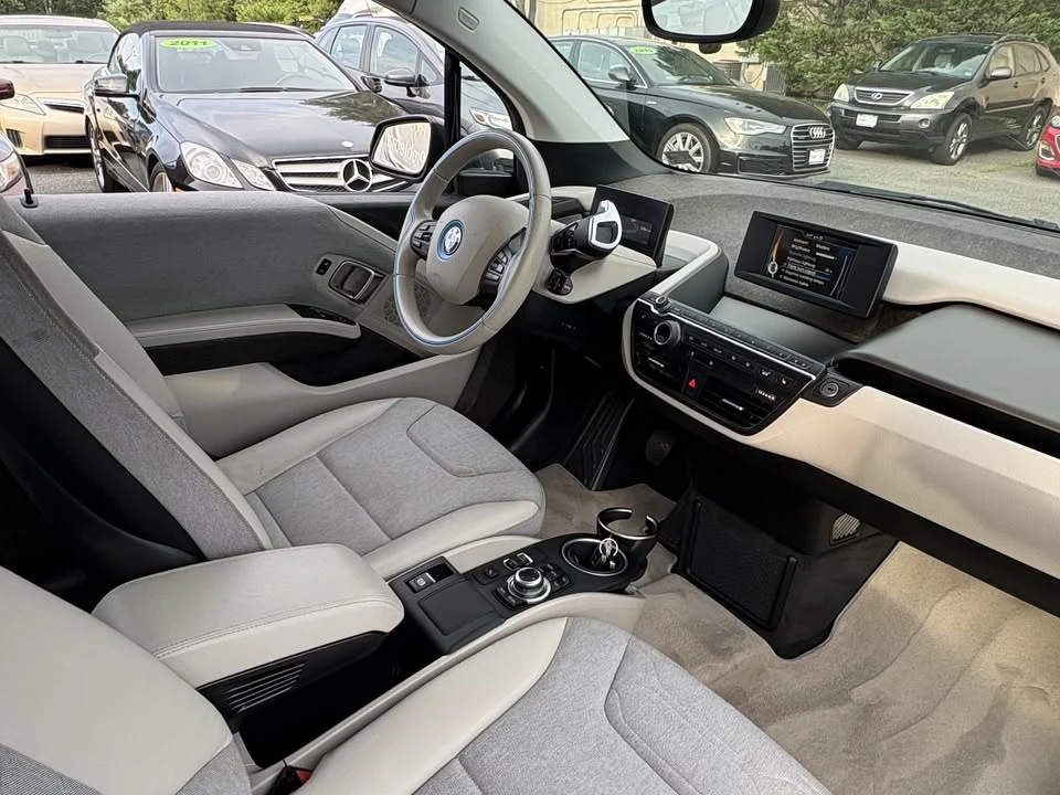 2014 BMW i3 - Image 16 of 20