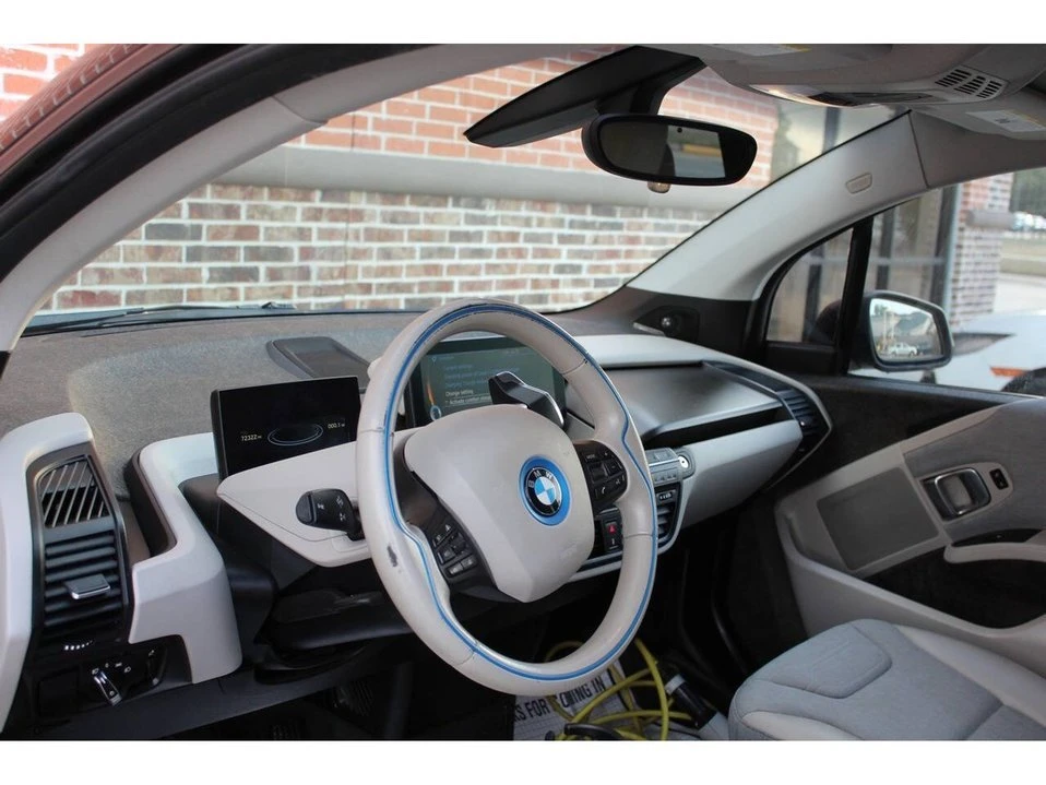 2014 BMW i3 - Image 13 of 20