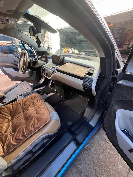 2014 BMW i3 - Image 6 of 8