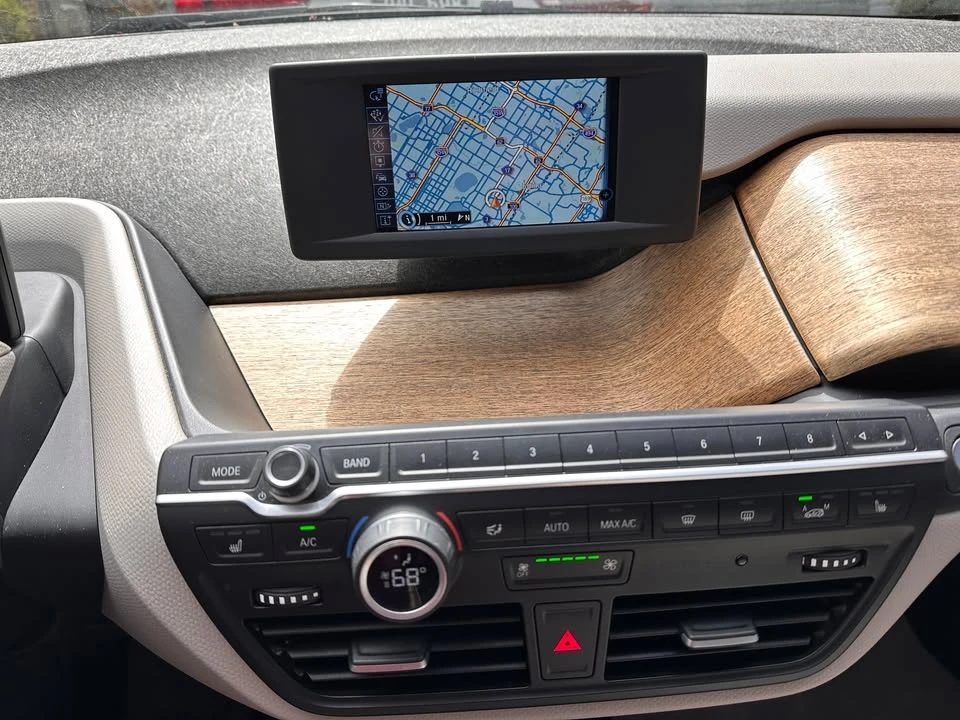 2014 BMW i3 - Image 14 of 20