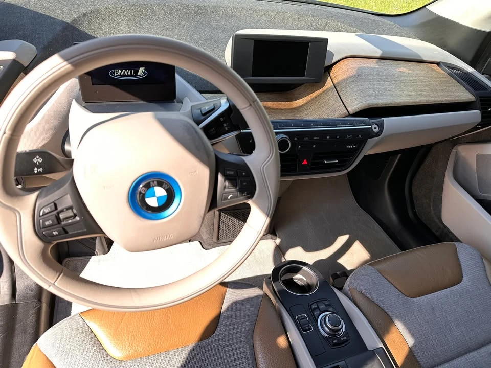 2014 BMW i3 - Image 13 of 20