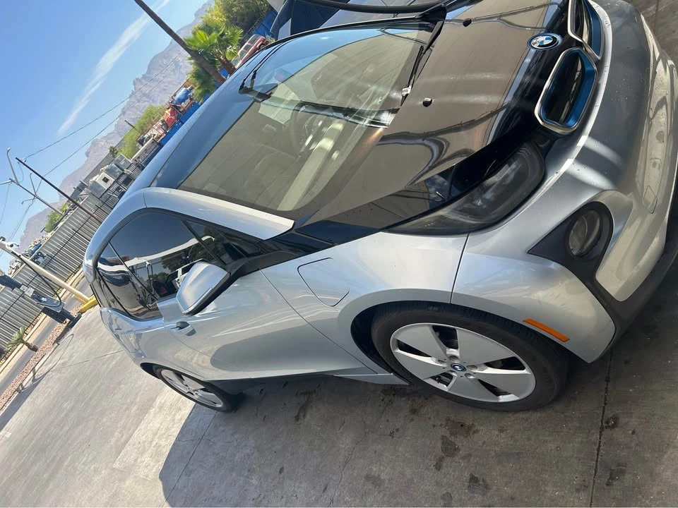 2014 BMW i3 - Image 3 of 12