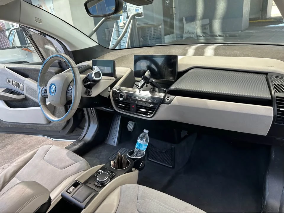 2014 BMW i3 - Image 10 of 12