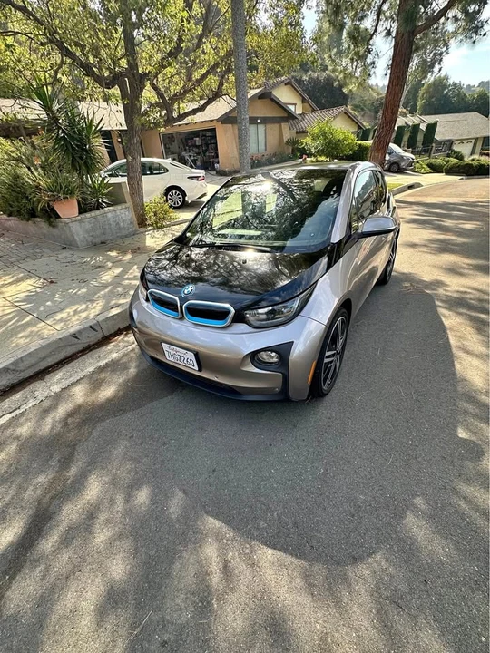 2014 BMW i3 - Image 2 of 11