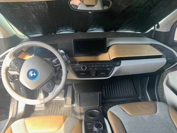 2014 BMW i3 - Image 9 of 11