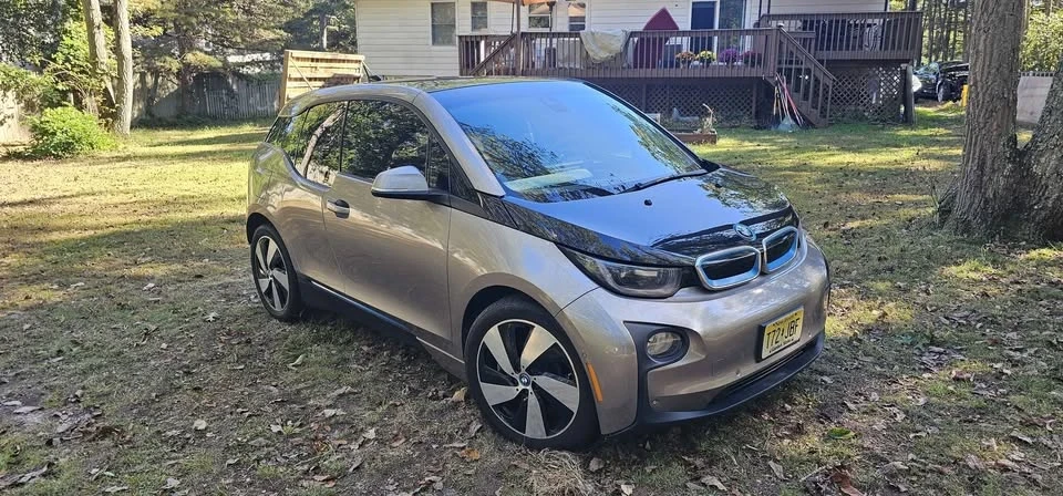 2014 BMW i3 - Image 2 of 16