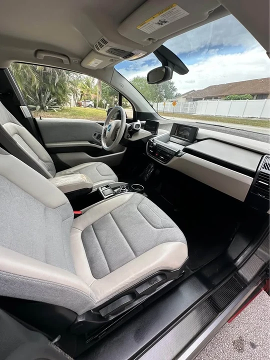 2014 BMW i3 - Image 9 of 11