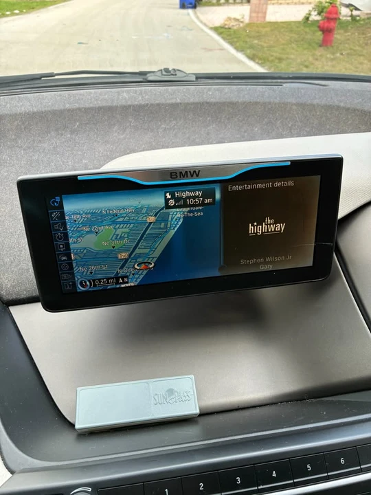 2014 BMW i3 - Image 17 of 20