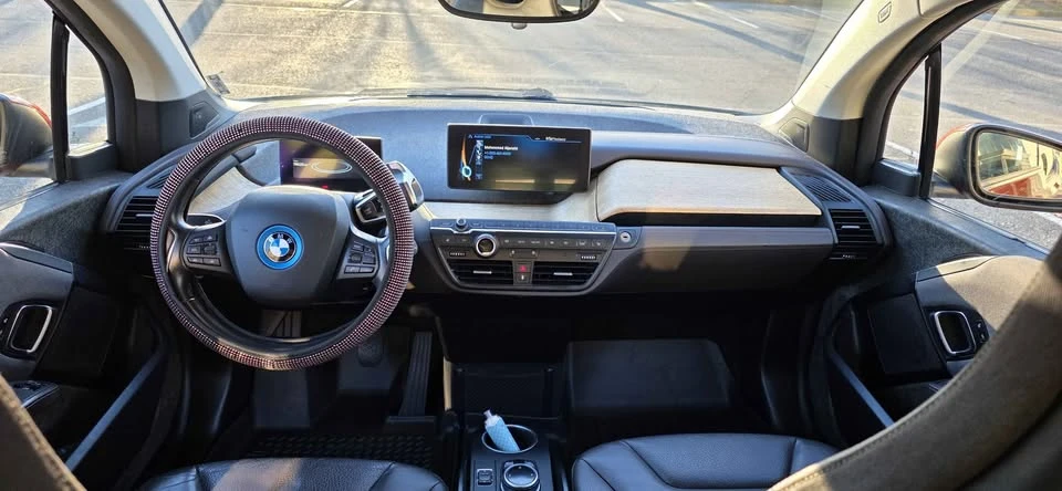 2014 BMW i3 - Image 10 of 14