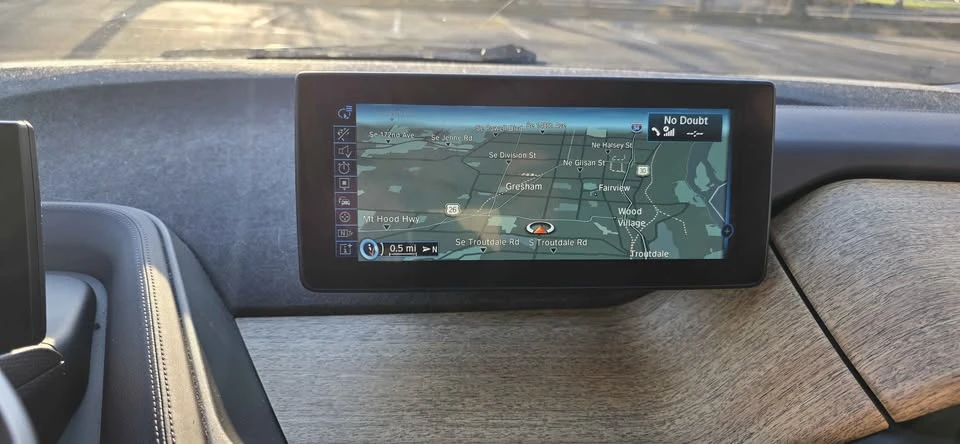 2014 BMW i3 - Image 12 of 14