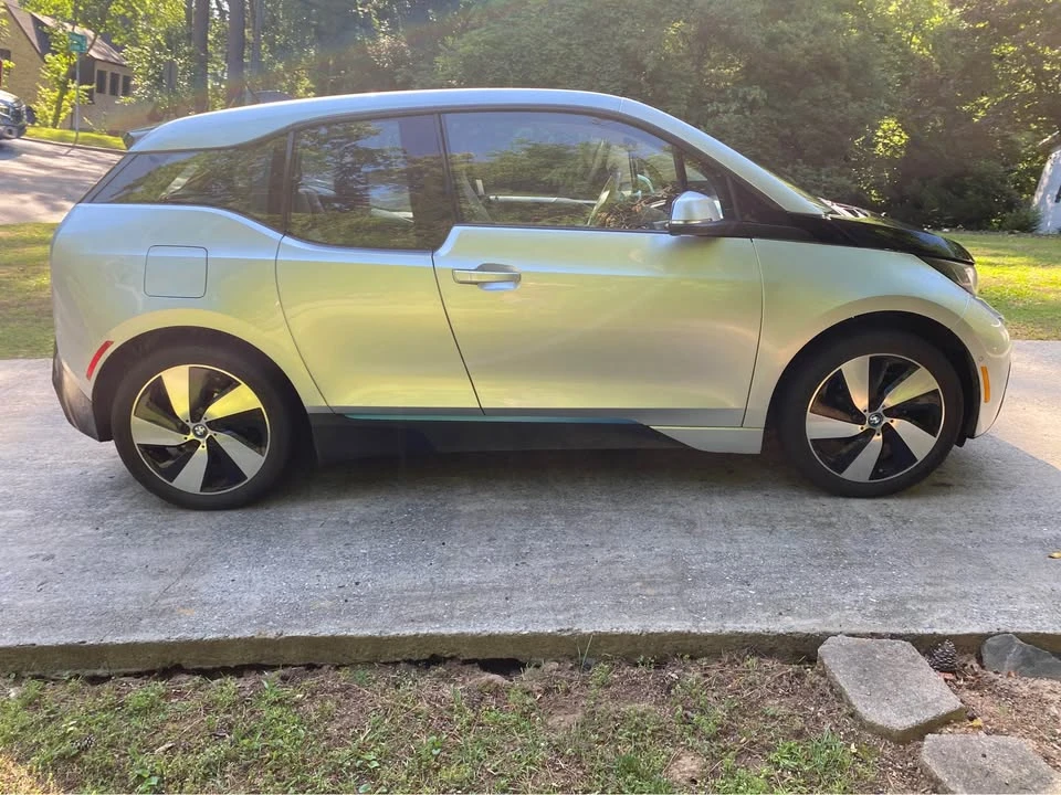 2014 BMW i3 - Image 11 of 20
