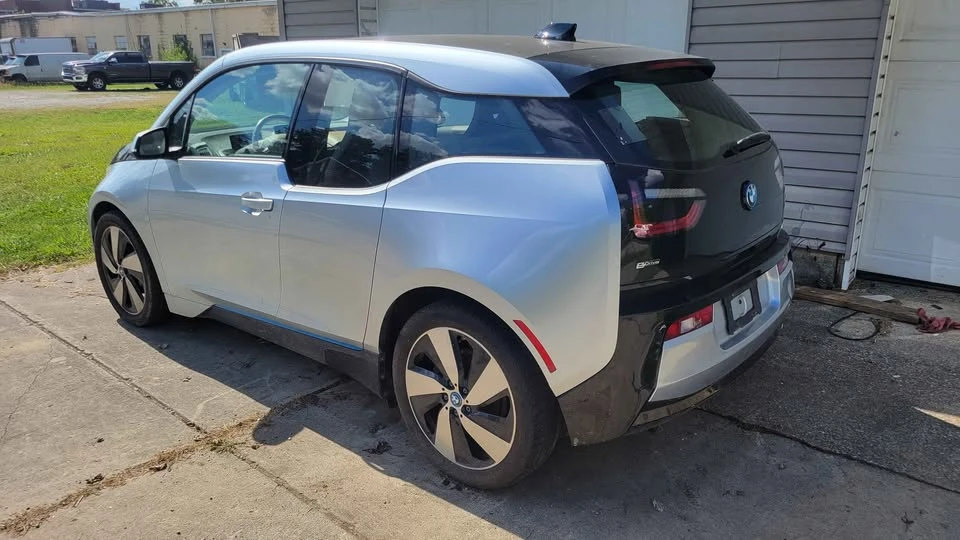 2014 BMW i3 - Image 2 of 13