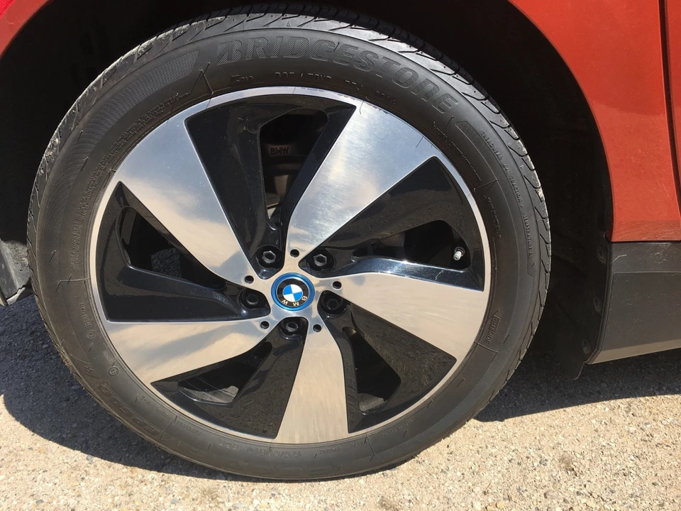2014 BMW i3 - Image 17 of 19