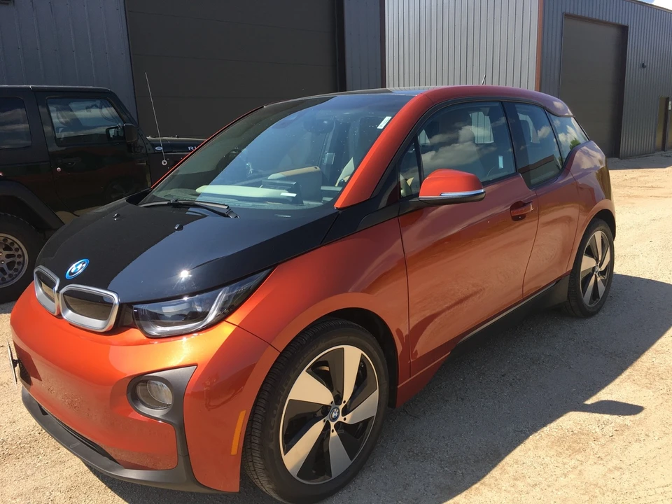 2014 BMW i3 - Image 14 of 19
