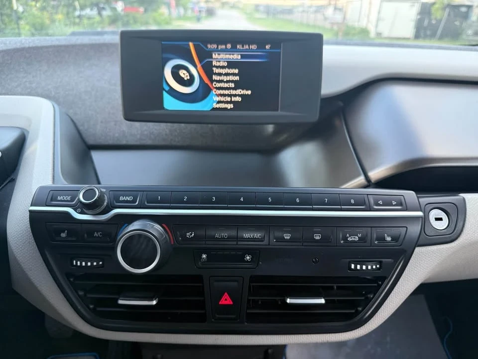 2014 BMW i3 - Image 16 of 20