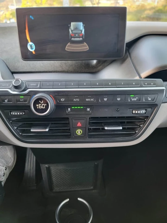 2014 BMW i3 - Image 17 of 18