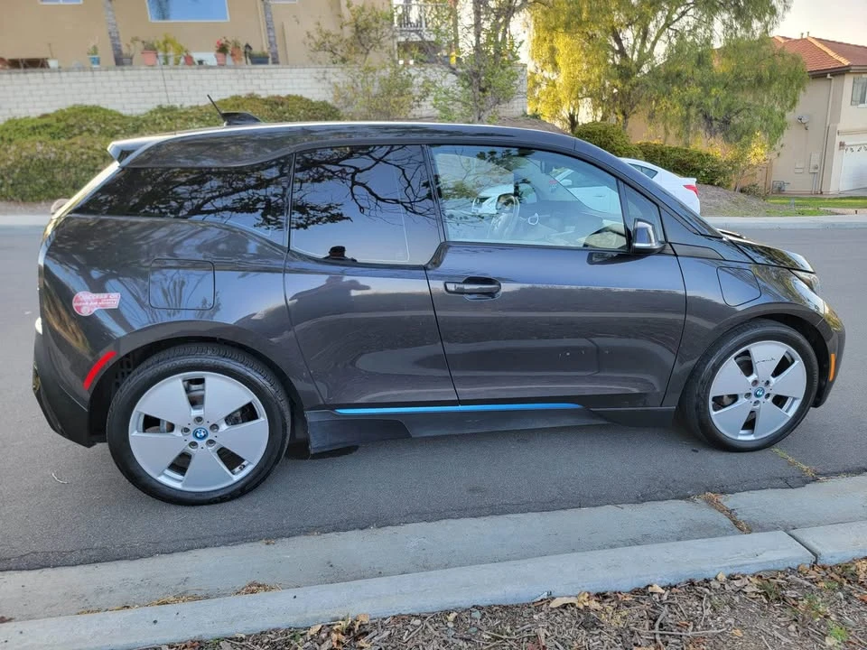 2014 BMW i3 - Image 10 of 18