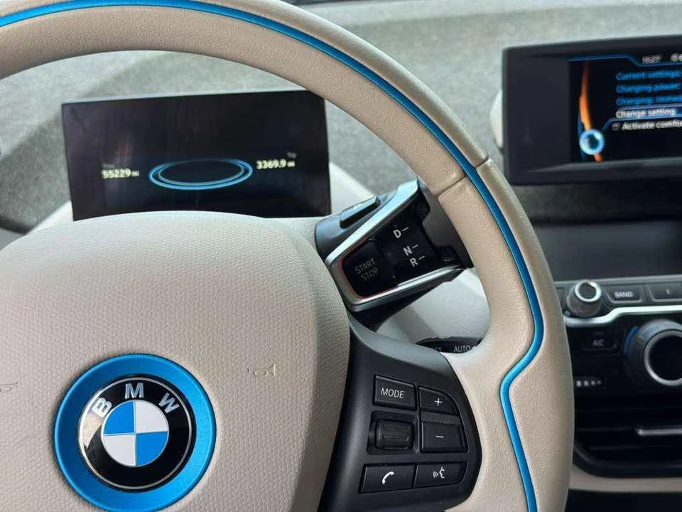 2014 BMW i3 - Image 11 of 13