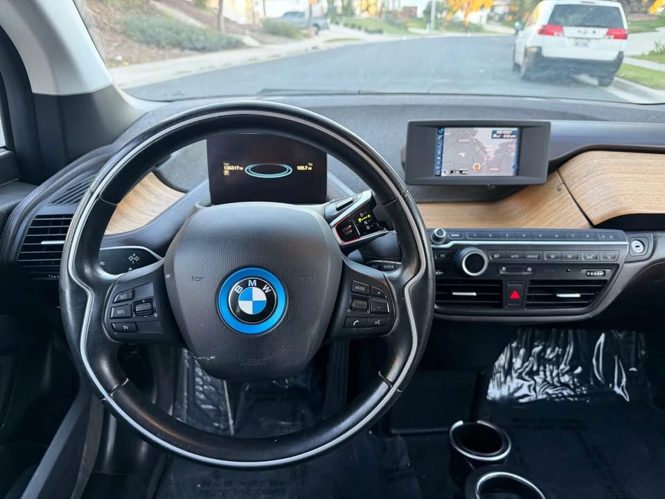 2014 BMW i3 - Image 8 of 12