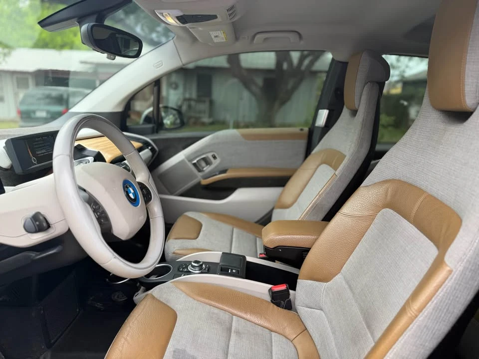2014 BMW i3 - Image 10 of 15