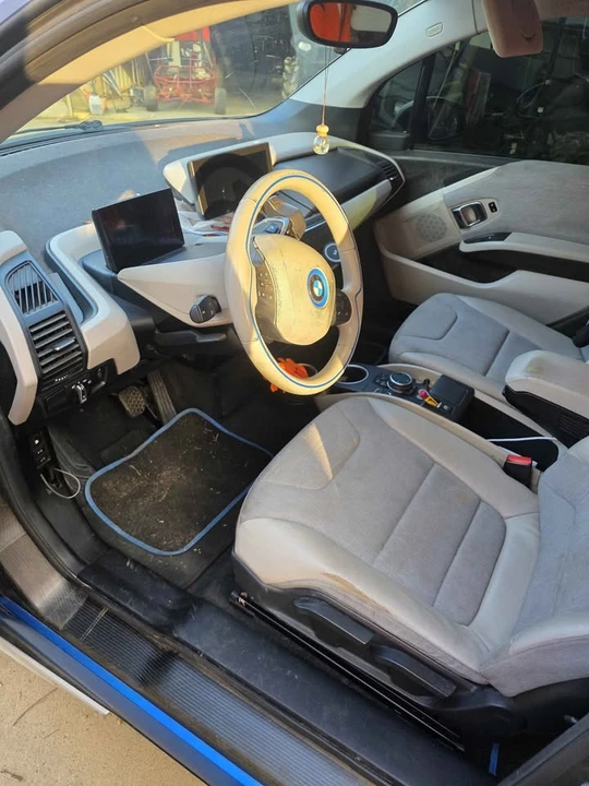 2014 BMW i3 - Image 5 of 5