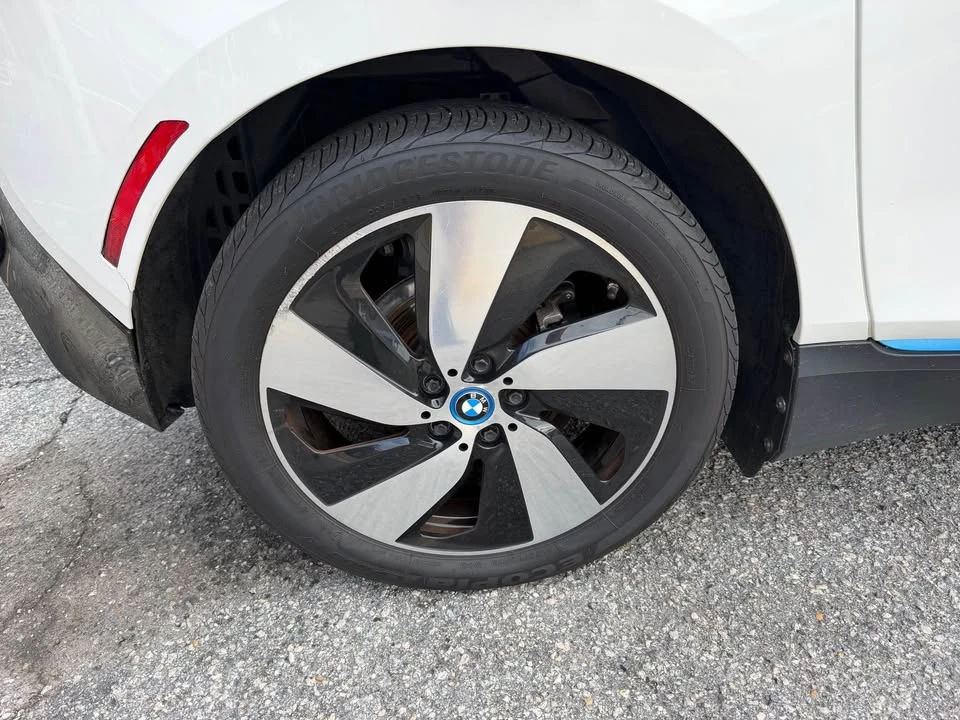 2014 BMW i3 - Image 18 of 19