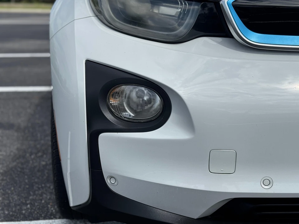 2014 BMW i3 - Image 23 of 31