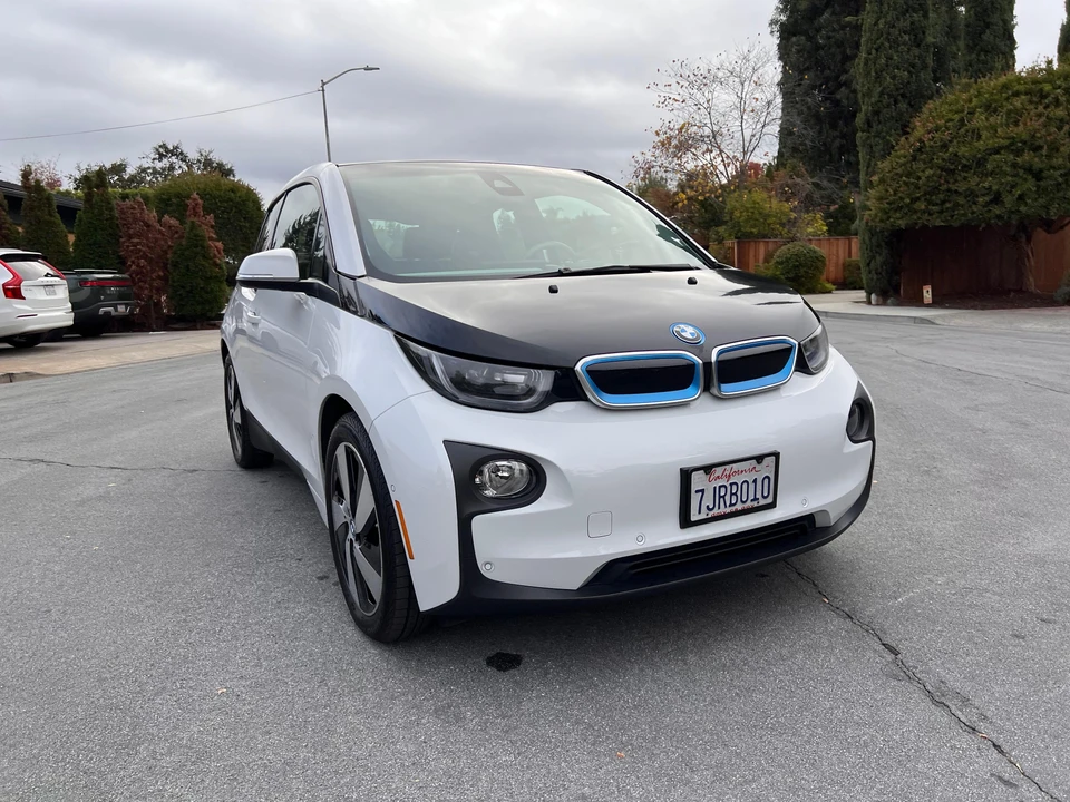 2014 BMW i3 - Image 27 of 31