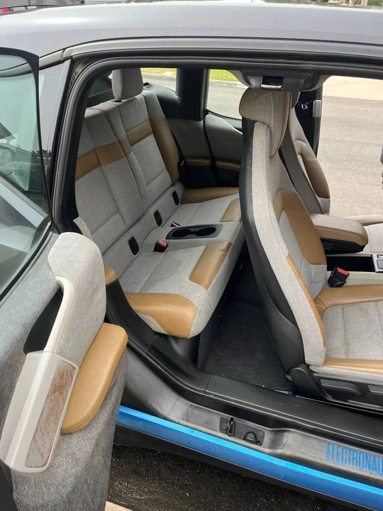 2014 BMW i3 - Image 8 of 16