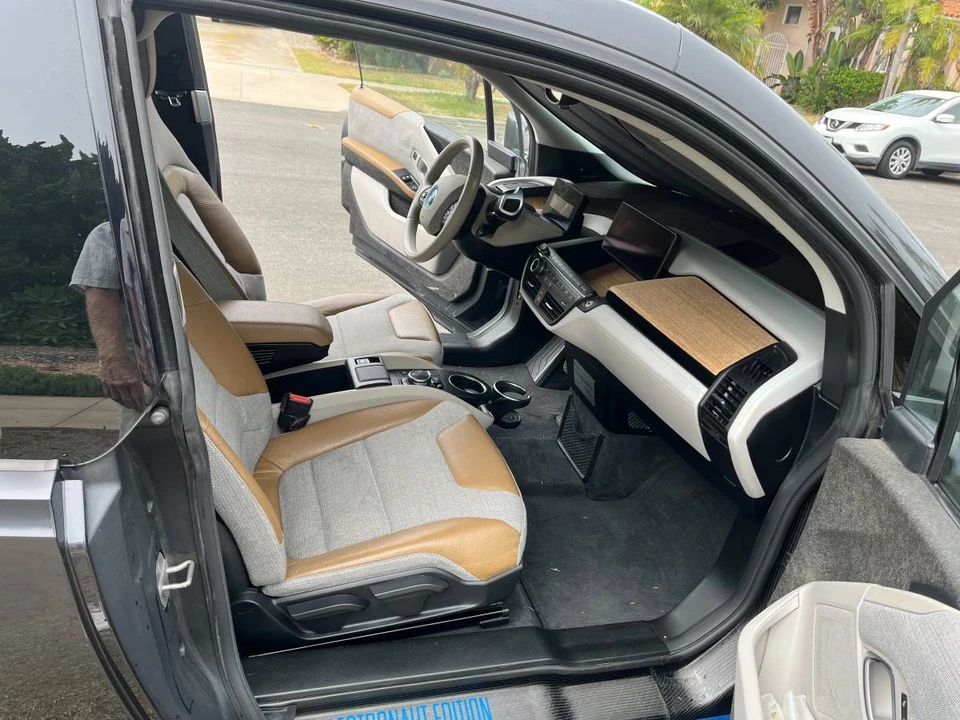 2014 BMW i3 - Image 9 of 16