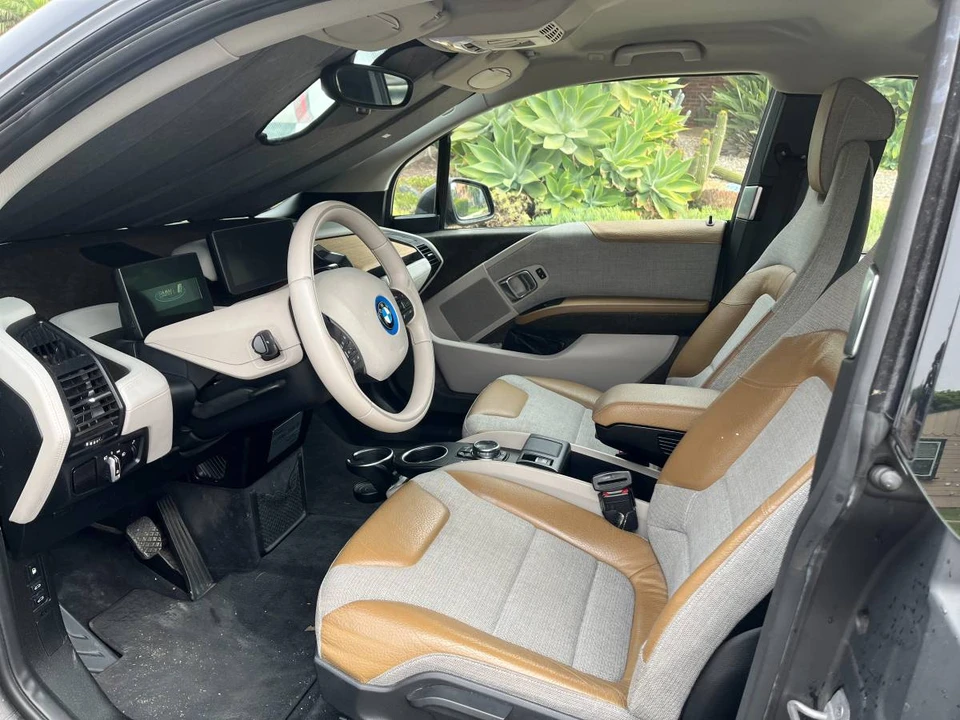 2014 BMW i3 - Image 10 of 16