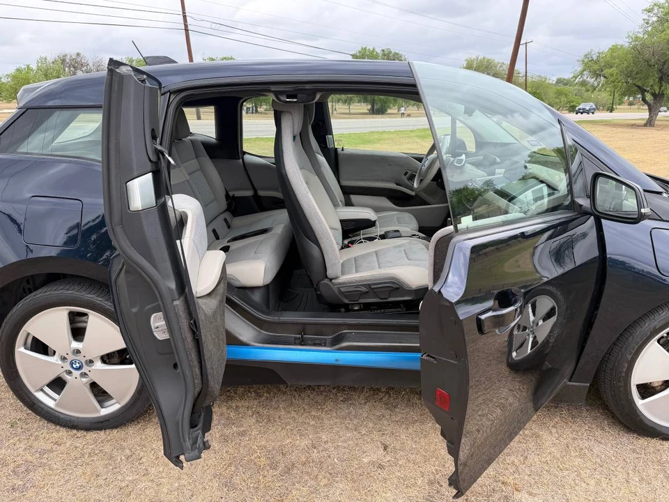 2014 BMW i3 - Image 10 of 19