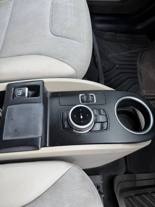 2014 BMW i3 - Image 19 of 19