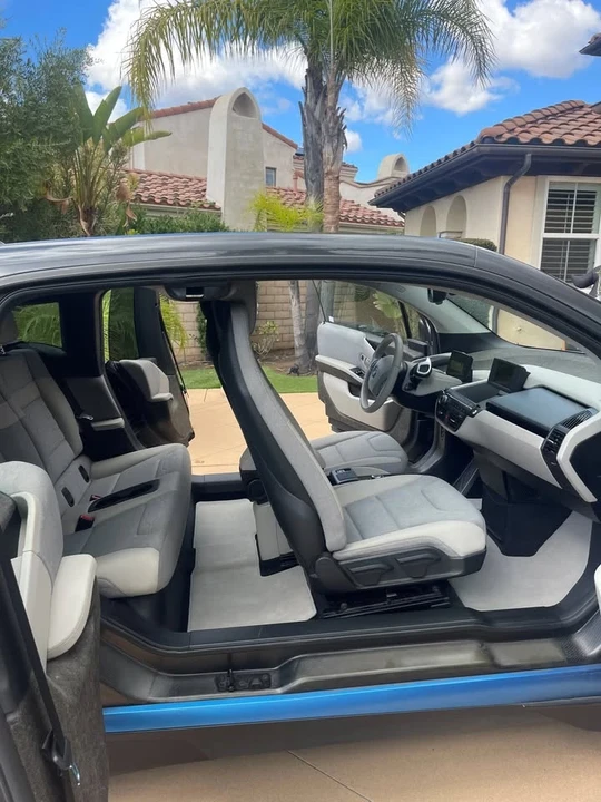 2014 BMW i3 - Image 11 of 16