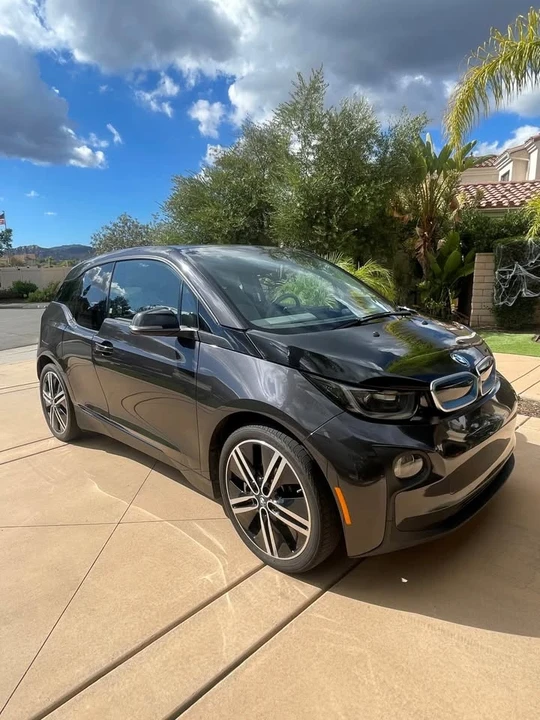 2014 BMW i3 - Image 2 of 16