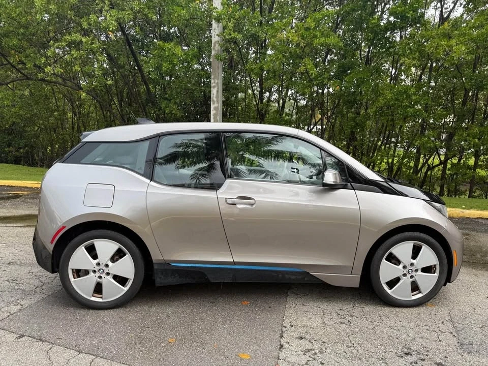 2014 BMW i3 - Image 2 of 12