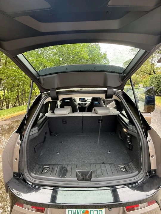 2014 BMW i3 - Image 11 of 12